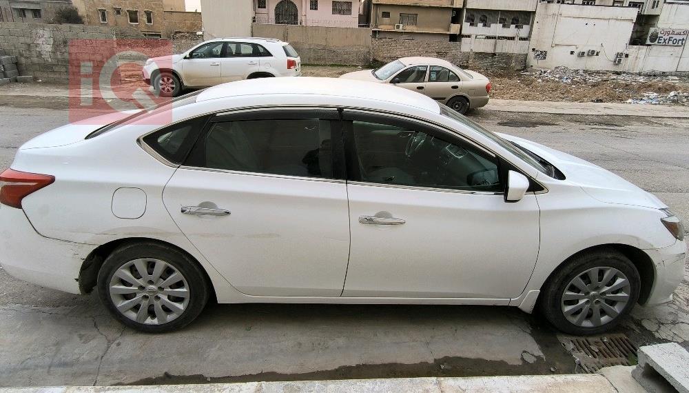 نيسان سنترا